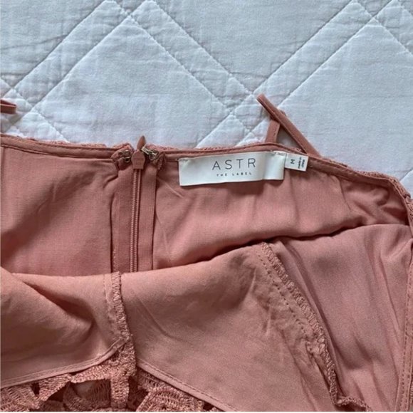 ASTR Pink Lace A-Line Midi Dress - Picture 5 of 9